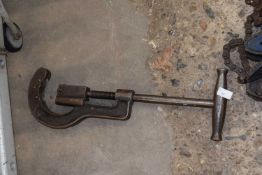 A Record No 104 pipe cutter