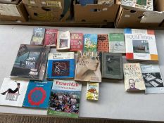 Box of mixed books on health and design etc - approx 12 - reference 731A