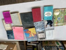 Mixed lot of large format science books, 14 in total - reference 751A