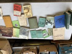 Mixed lot of approx 20 natural history books - reference 251
