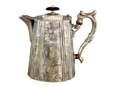 Englische neoklassische Teekanne