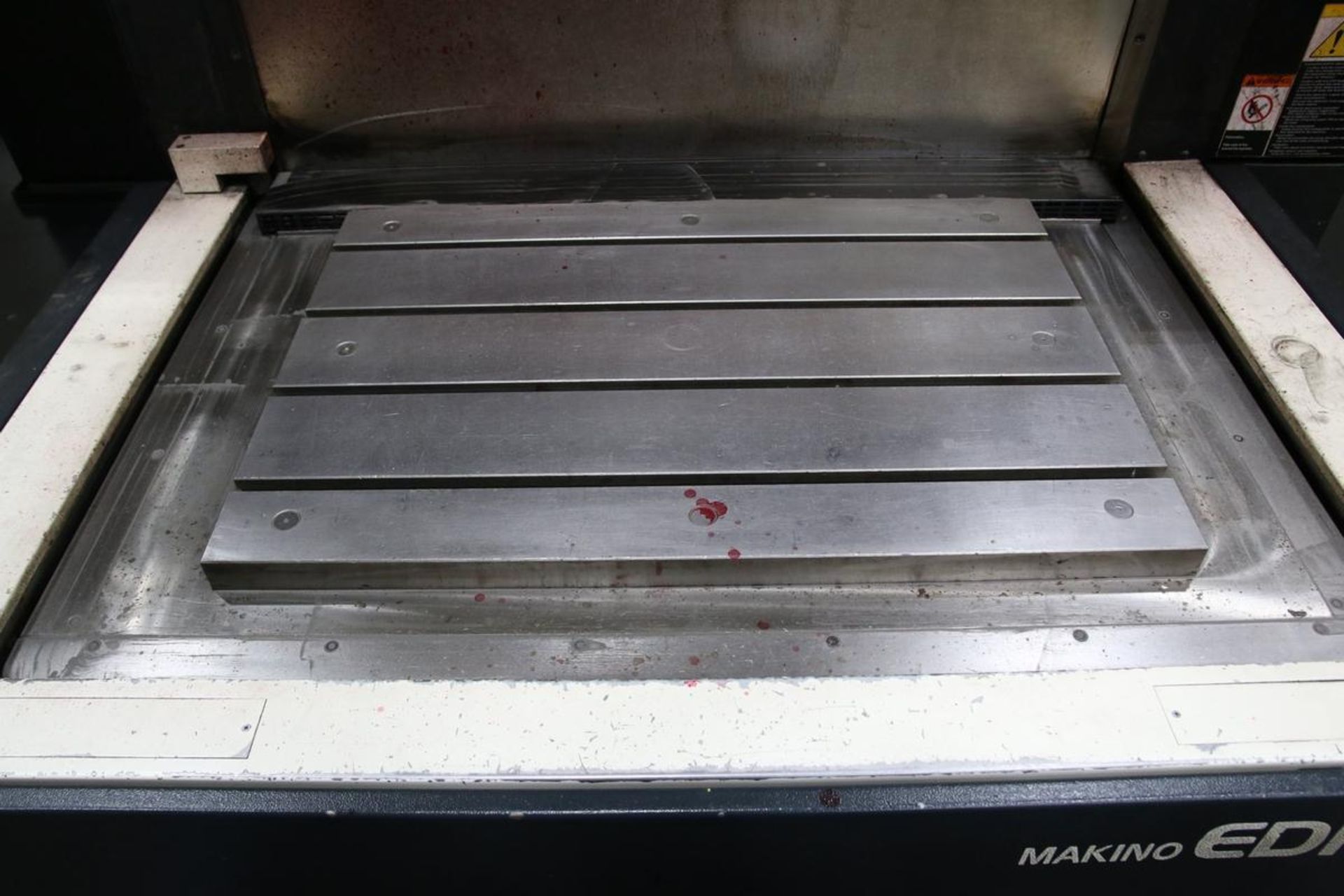 2012 Makino EDNC65S Sinker Type CNC Electric Discharge Machine - Image 5 of 17