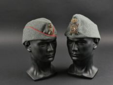 Bonnets de police italien. Italian police hats