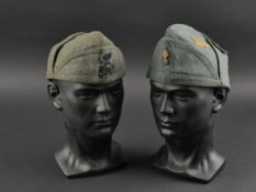 Bonnets de police italien. Italian police hats