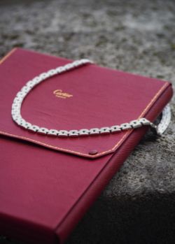 Fine Arts, Antiques & Jewellery