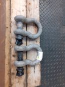 A pair of shackles