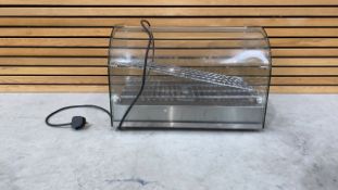 Buffalo CK916 Countertop Heated Food Display
