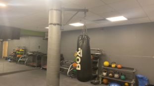 Box Escape Boxing Bag And Rig