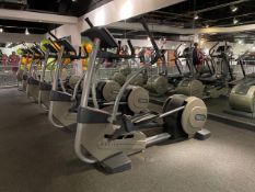 Technogym Excite SYNCHRO 700SP LED CL Cross Trainer