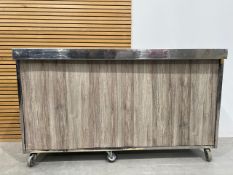 Concept Mobile Bar Unit X1