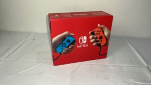 NINTENDO SWITCH CONSOLE RED/BLUE