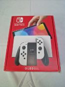NINTENDO SWITCH CONSOLE OLED WHITE