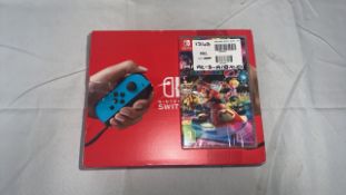 NINTENDO SWITCH NEON + MARIO KART 8 BUND