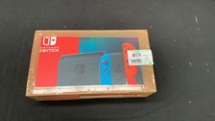 NINTENDO SWITCH CONSOLE RED/BLUE