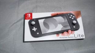 NINTENDO SWITCH LITE CONSOLE - GREY