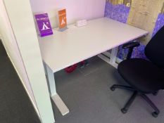 Kinnarps Sit Stand Desk