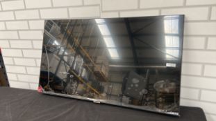 SAMSUNG 43 INCH UHD UE43AU7100KXXU