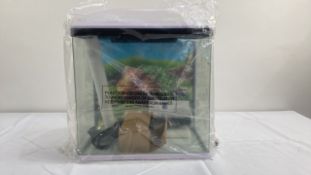 FISH TANK WITH LED LIGHT