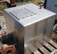 1 x stainless steel tank approximately 600mm x 600mm x 600mm.