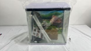 FISH TANK WITH LED LIGHT