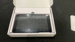 COSMOS ARIES 8IN ROCKCHIP TAB W CSE BLK