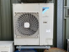 Daikin Seasonal Classic Condenser (Exterior Unit Only)