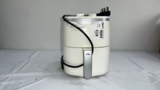 EGL VOGUE 2.8L MANUAL AIR FRYER-WHITE/SL