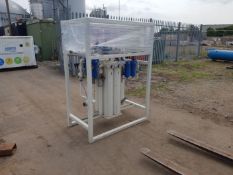 Free standing compressed air dessicant dryer with filters
