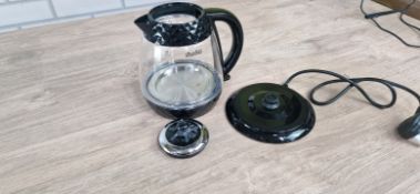 STUDIO BLACK DIAMOND GLASS KETTLE