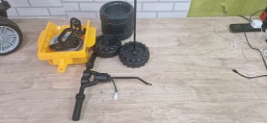 JCB ELECTRONIC QUAD BIKE AND TRAILER