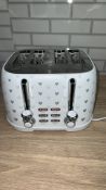 EGL HEARTS 4 SLICE TOASTER