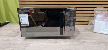 RUSSELL HOBBS EASI FAMILY MICROWAVE
