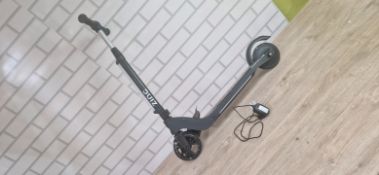 ZINC LIGHT UP STARLIGHT ELECTRIC SCOOTER