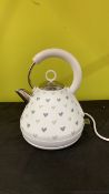 EGL HEARTS PYRAMID KETTLE