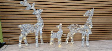 SET OF 3 SILVER LED REINDEER