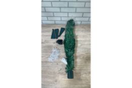 3FT FO BURST TREE WITH SNOWFLAKES