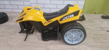 JCB ELECTRONIC QUAD BIKE AND TRAILER