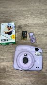 FUJIFILM INSTAX MINI 11 INSTANT CAMERA
