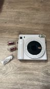 FUJIFILM INSTAX SQUARE SQ1 INSTANT CAMER