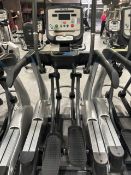 True Fitness Cross Trainer