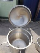 1 x brand new resin impregnation stainless steel tank vacuum tank with basket filter support