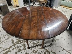 A Large Mahogany dropleaf table
