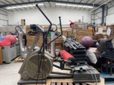 Technogym Glided 600 Cross Trainer