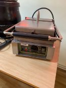 Panini Making Machine with Soup Warmer