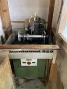 Weinig Rondamat 929 Straight Knife And Profile Grinder.