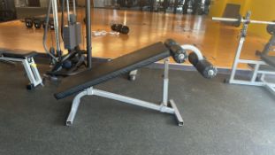 Technogym Decline Bench