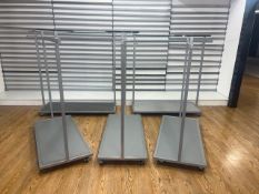 Set of 5 Clothes Hangers