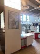 Elizabeth Arden Merchandise/Retail Area