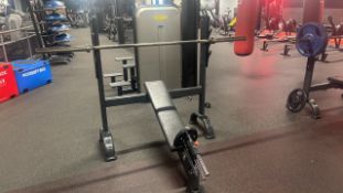 Incline Chest Press