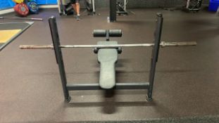 Decline Chest Press